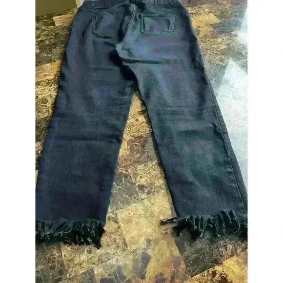 Mud Pie Black Jeggings with faux front pockets and fringe detail to ankle Size L - Picture 2 of 6